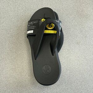 NEW Body Glove Ladies Size 6 Comfort Flip Flop Thong Sandals Black